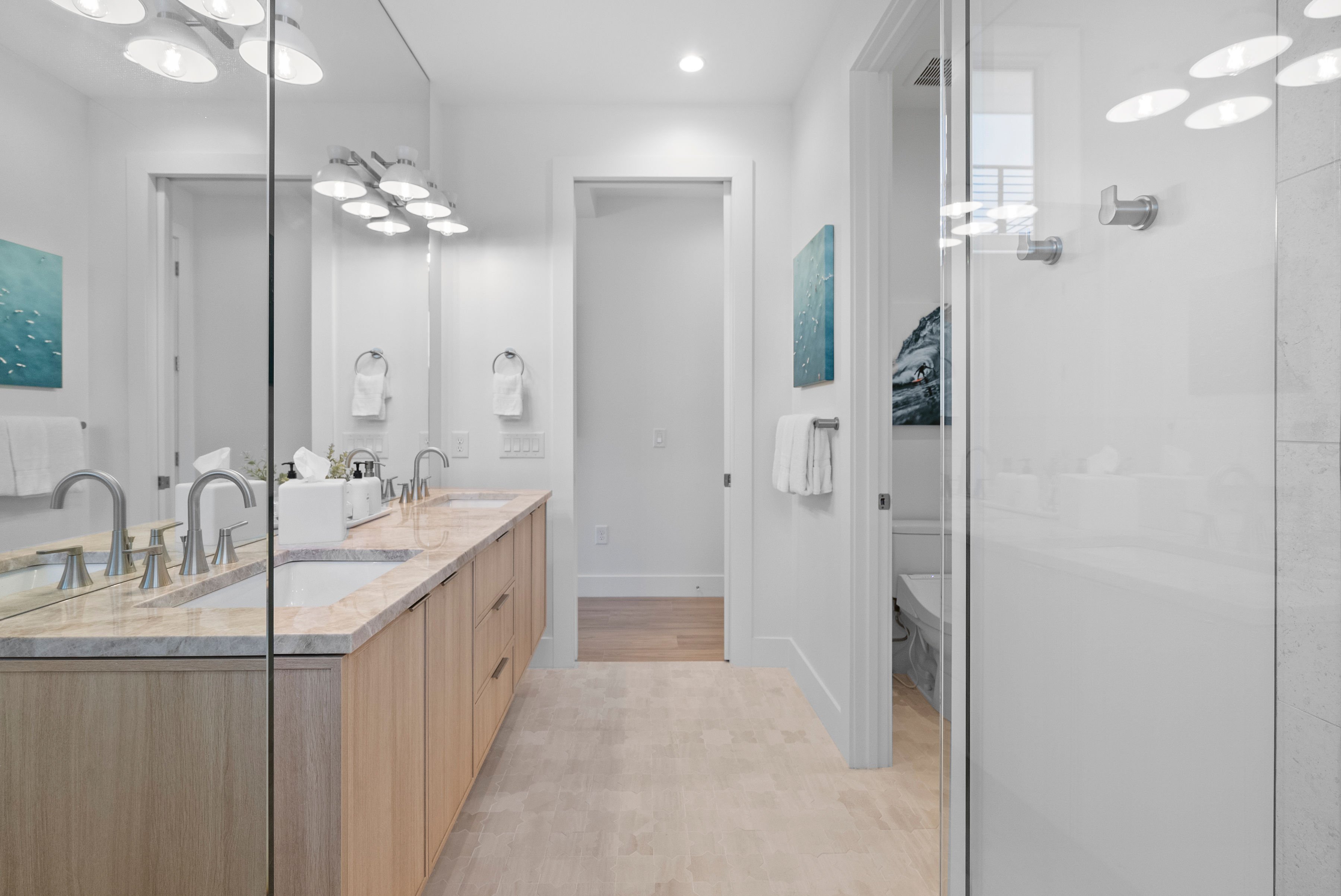 301 N Bay 20